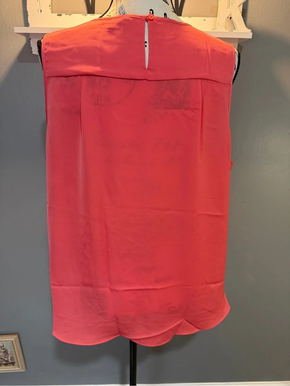 CATO CORAL SLEEVELESS KEYHOLE CAMISOLE SZ XL